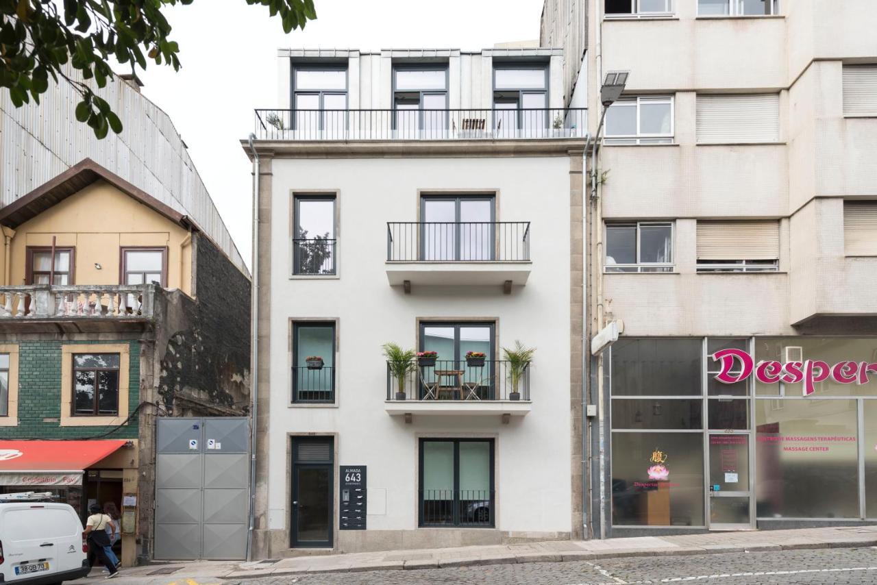 Lovelystay - Central Flat W/ Ac & Balcony Porto Exterior photo